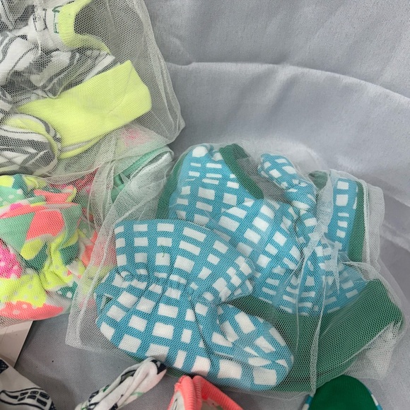 Oh Joy! Colorful Baby Clothing Set - Picture 4 of 7